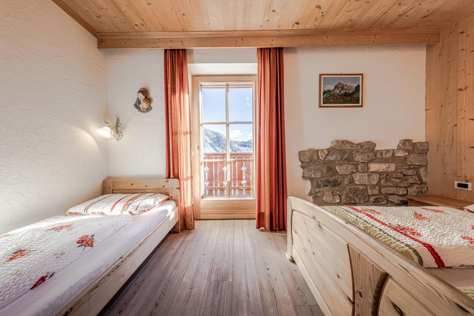 Villa Tlisoera Speckstube Frena Exterior foto